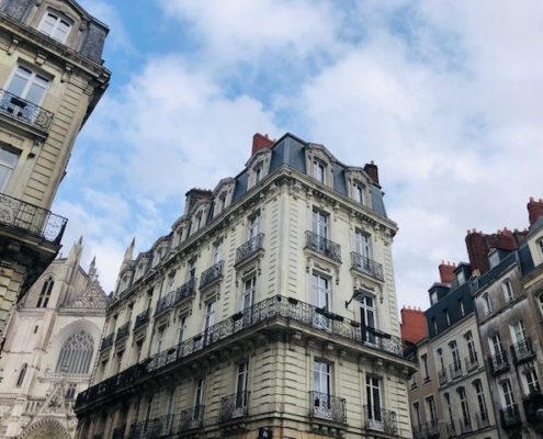 Une réalisation "AMOE LEMAISTRE" en 2021, Rénovation Appartement Ancien - Nantes Centre Historique